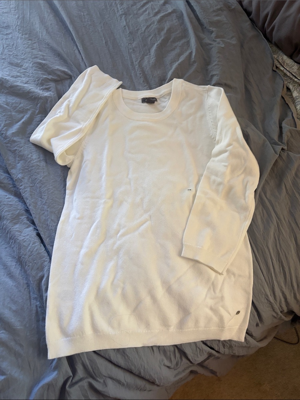 Eddie Bauer Cream Scoop Neck Lightweight Sweater